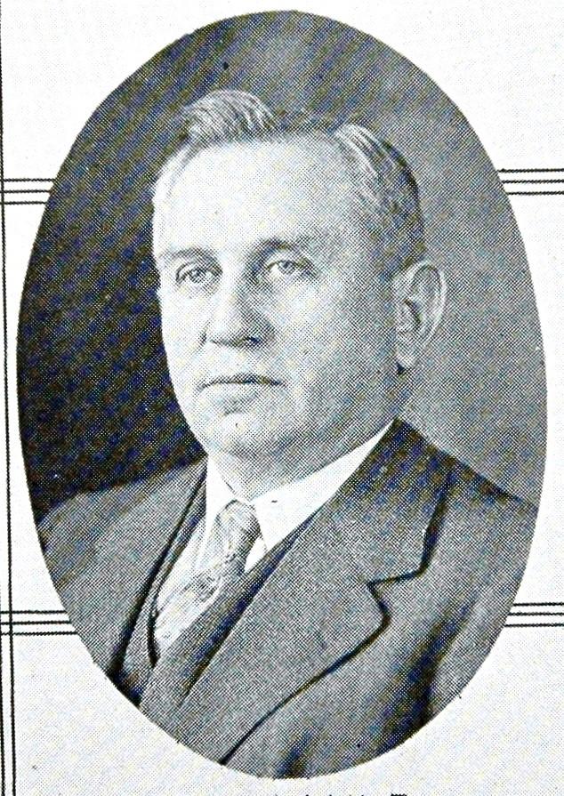 KAHLE, Ivan Dana